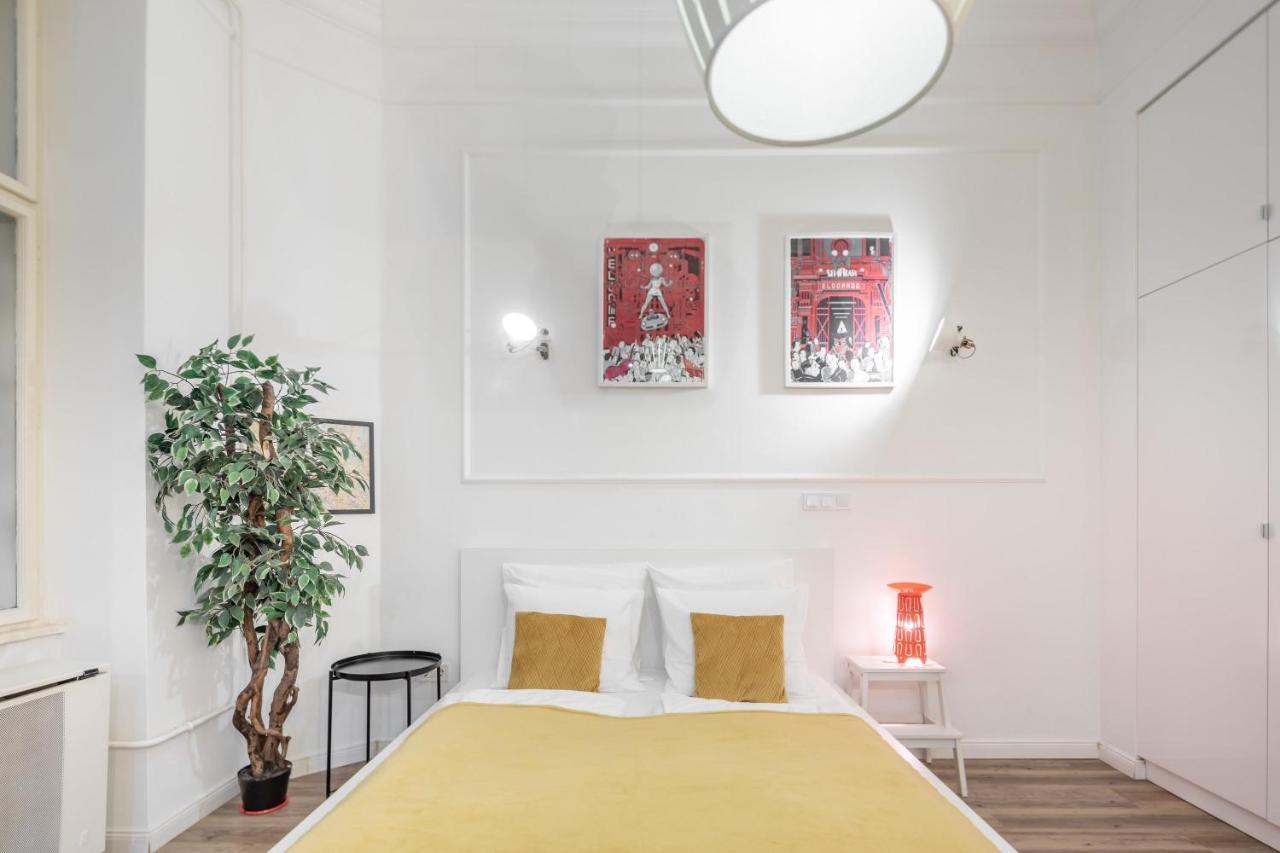 Extra Central Modern Studio Budapest Exterior photo